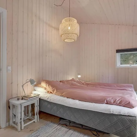 3 Bedroom Stunning In Нексё