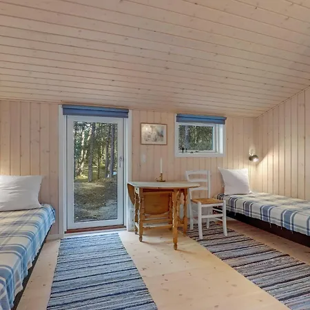3 Bedroom Stunning In * Нексё