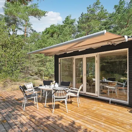 3 Bedroom Stunning In * Нексё